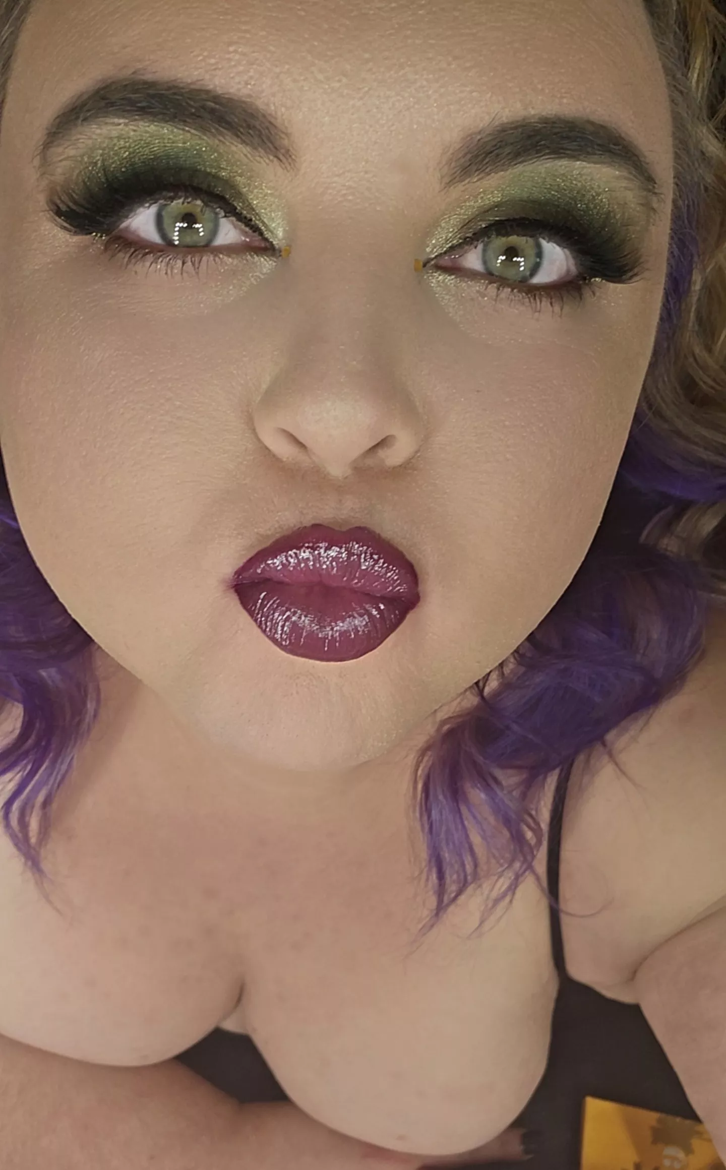 Berry pout posted by lipstickprincessxxx