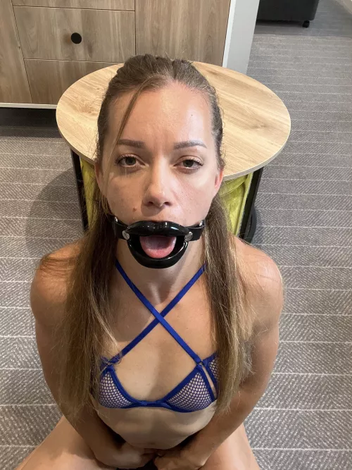gagged with my mouth open so i can’t talk but i have to take cock by rosieposieblue1