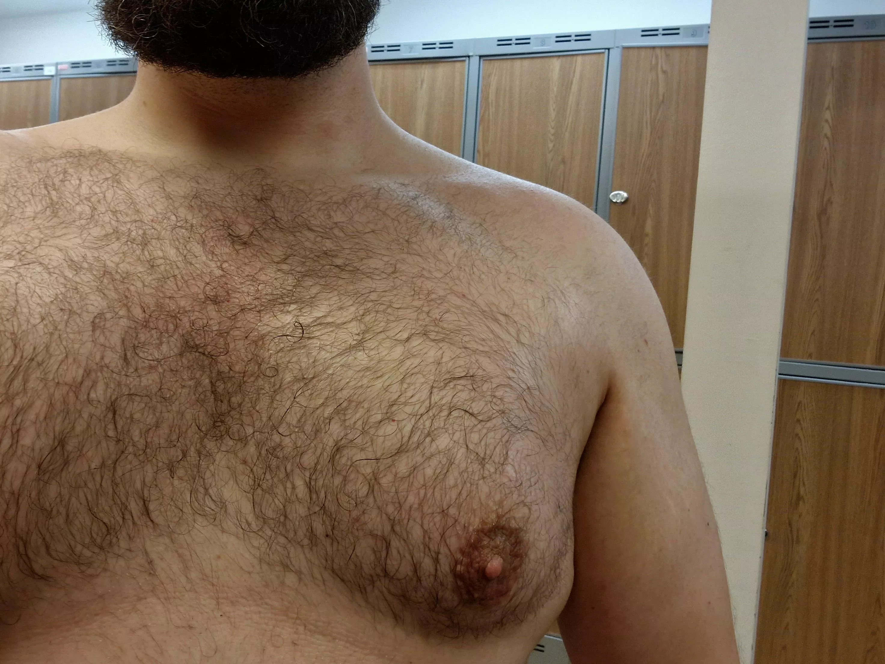 I just thought I'd contribute with my post workout chest posted by sourkola