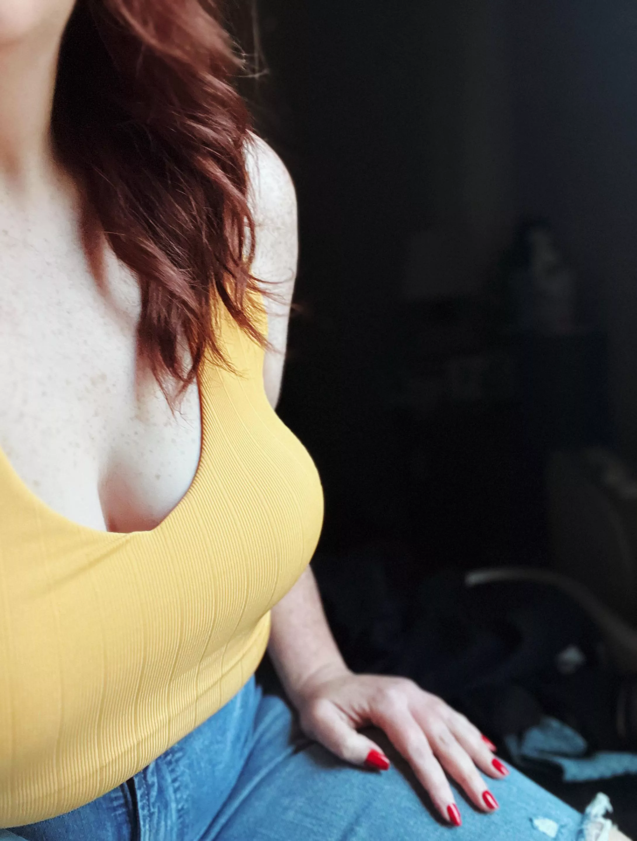 I like how my curvy body looks in just jeans and a tank top posted by naughtyexpastorswife