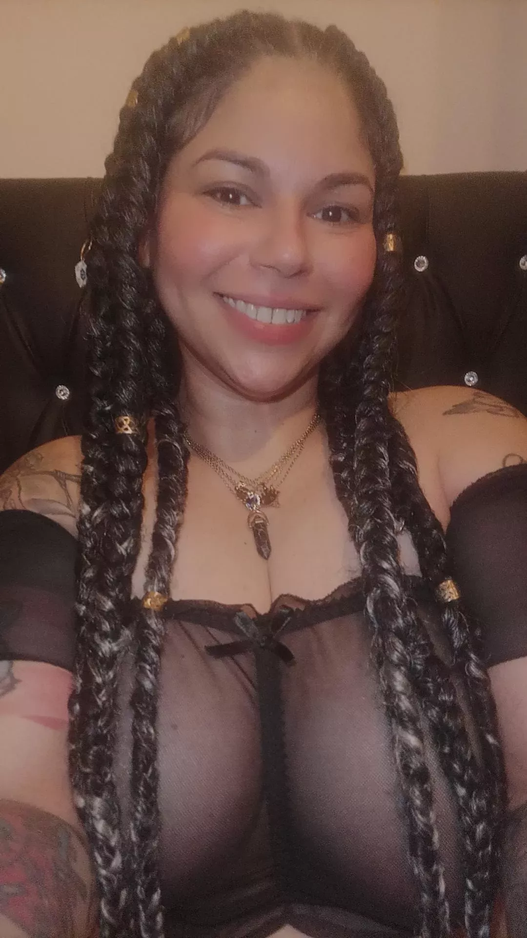 I woke up feeling like a goddess posted by carolinecaroline420