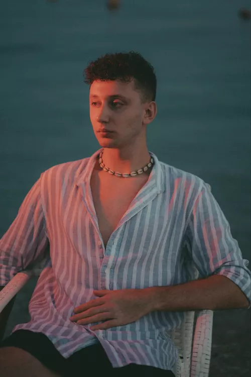 If I sent you this by accident, would you mind? hi) by Financial_Coyote5673