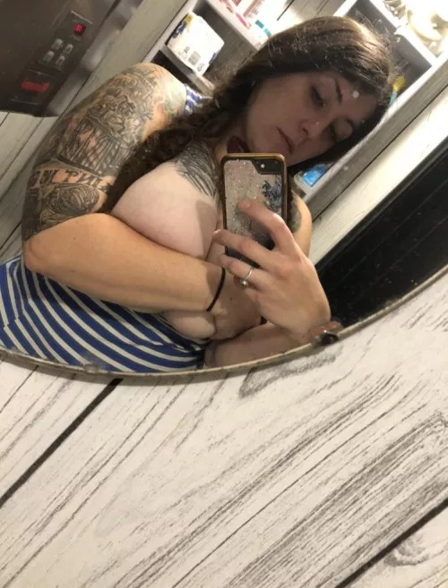 ISO magic powers 🪄 by KitanasKillers