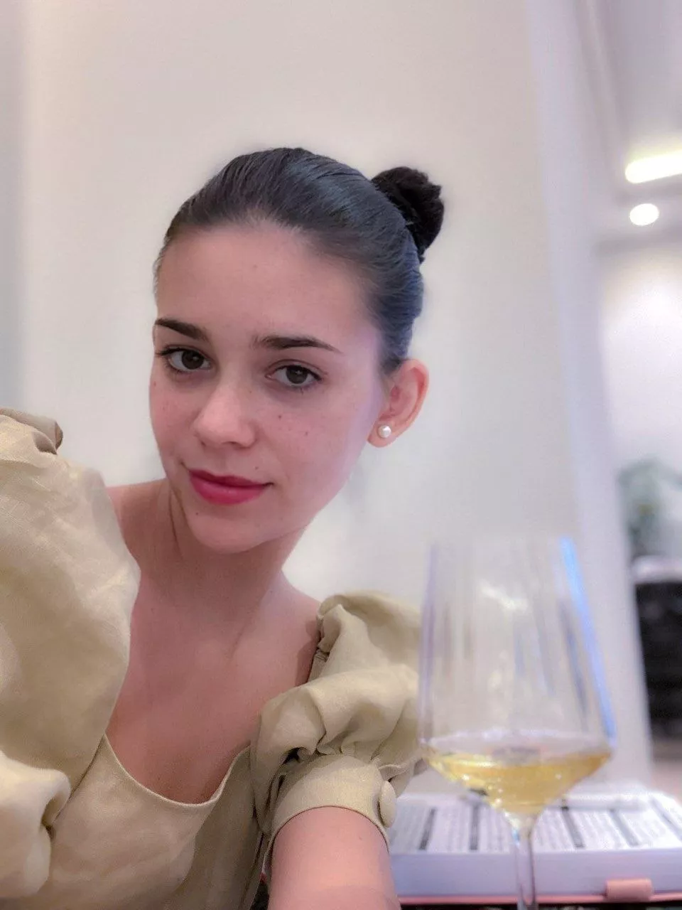 IUTR 🎆 [f22] posted by Zippydinocrash