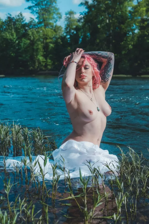 Let the water embrace your body by Gullible-Media