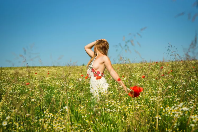 Letting Nature Take my Stress Away by MaskedBeauty42