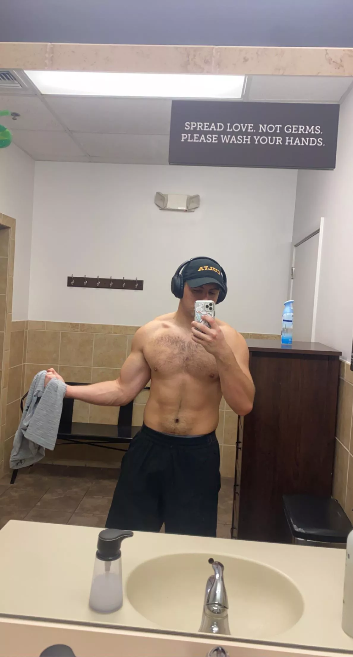 My veins have been popping out real well lately posted by Throwaway999989890