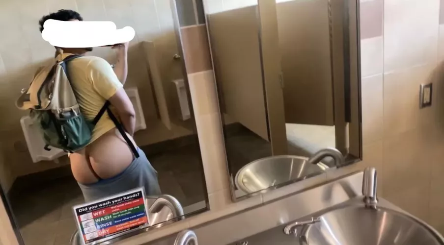 On one of my breaks from class by VersPapi