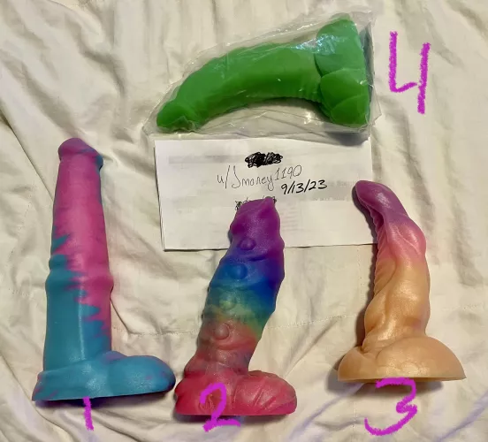 Selling Bad dragon, Wandering Bard, and weredog toys. US shipping included buy more save more. :) by Jmoney1190