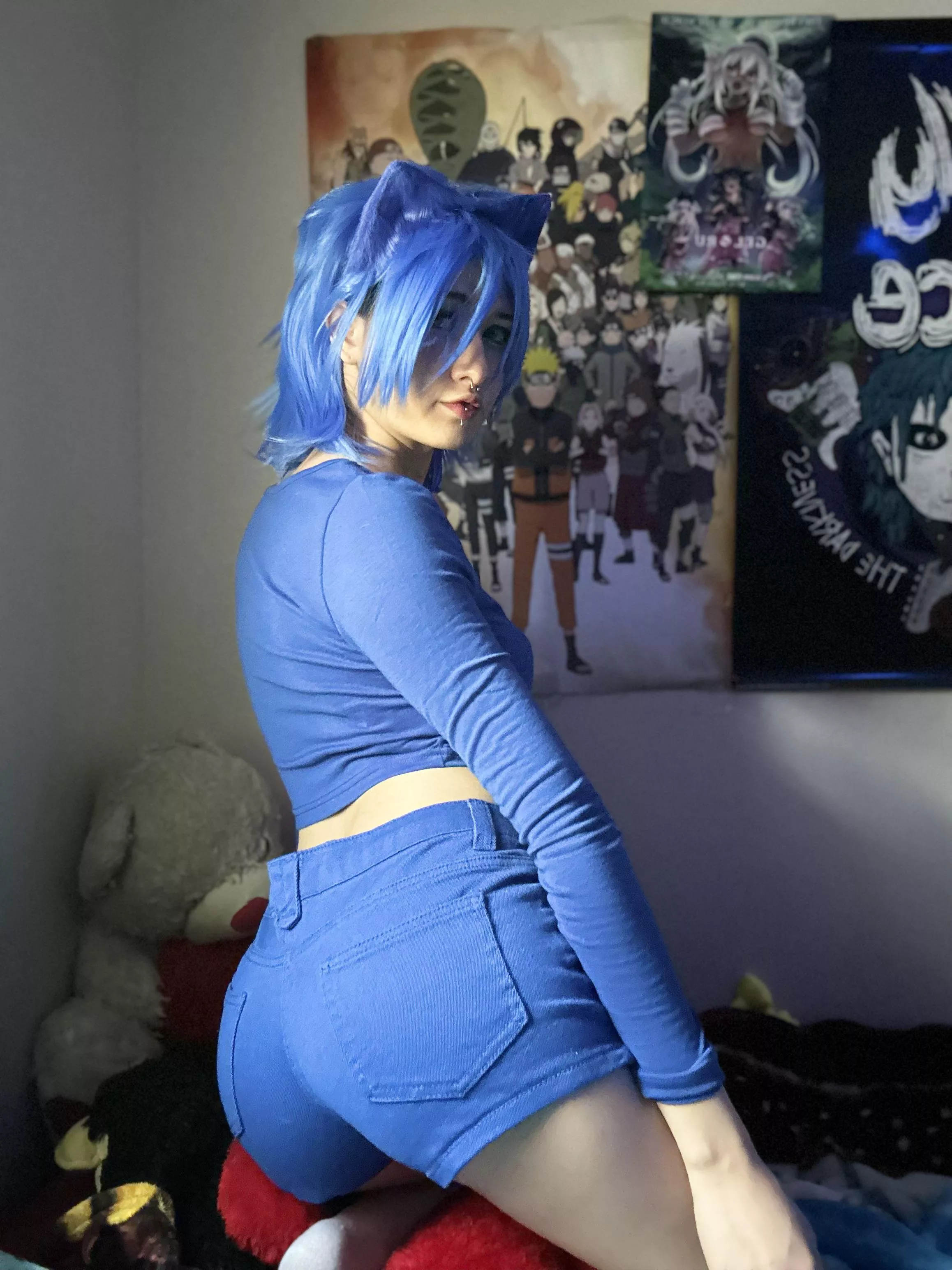 Sonic cosplay by@maetheway._ posted by LittleMagg0t