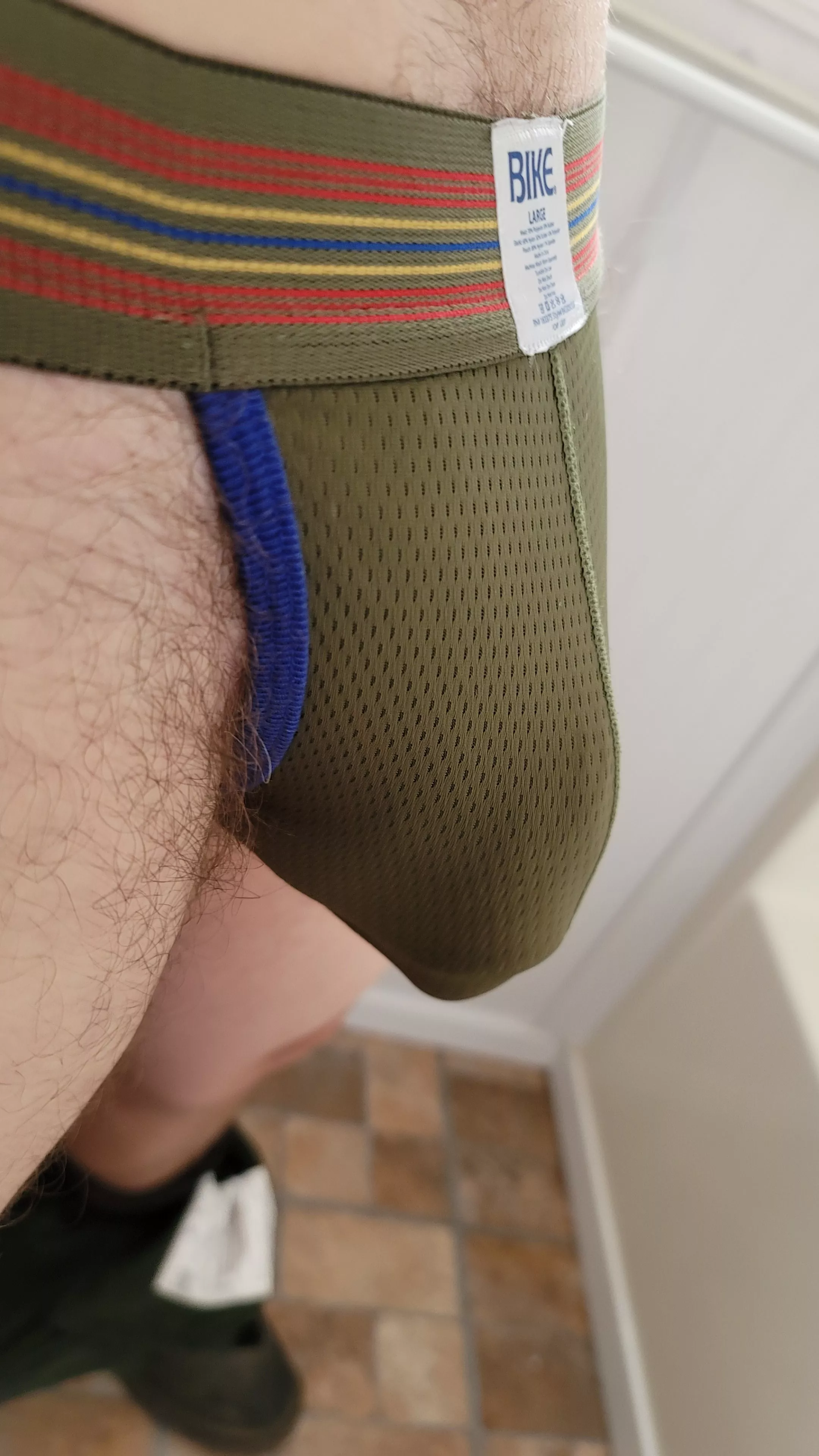 Spilling out of the sides posted by icntslp