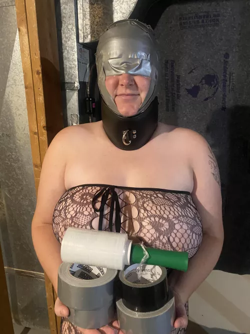 This fucktoy is being mummified today but she wants this subreddit to choose how! Traditional, ball tie, frog tie, standing or anything you can think of. Let us know in the comments and we’ll post the results tonight! [F27] by wybozz