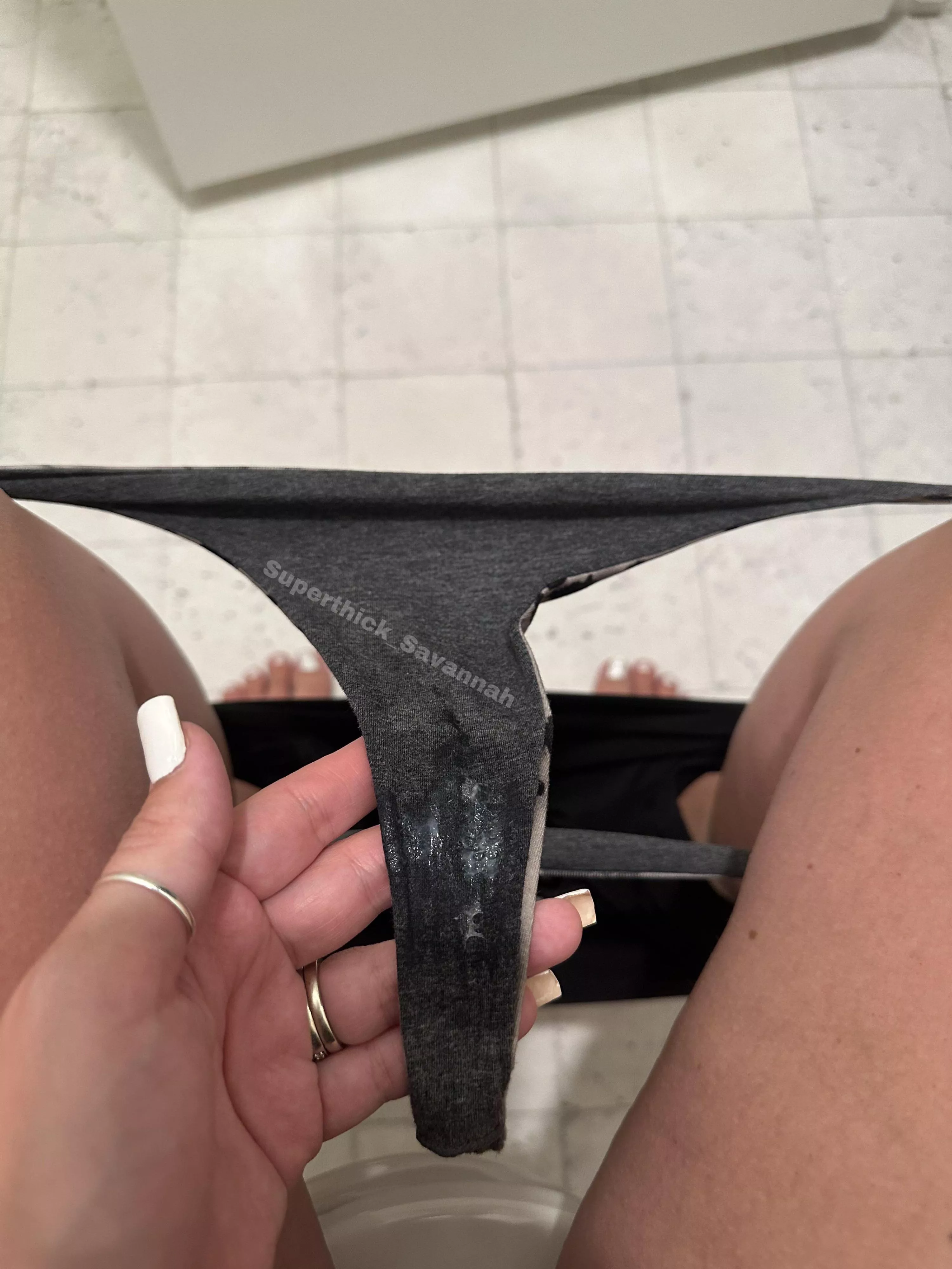 What do you think of naughty milfs posted by Superthick_Savannah