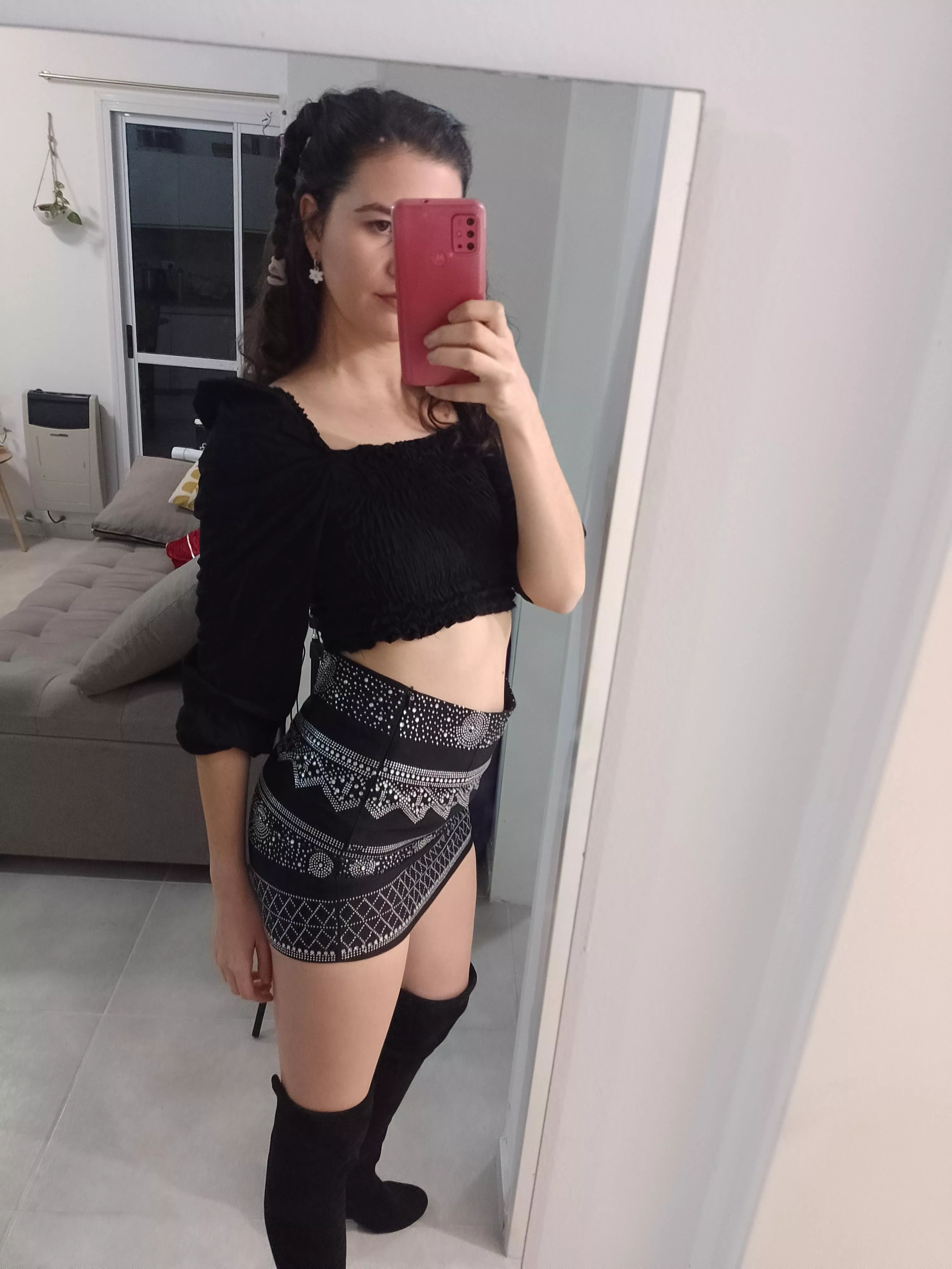 Brunettes are the best, if you have doubts, try me posted by Leletaa