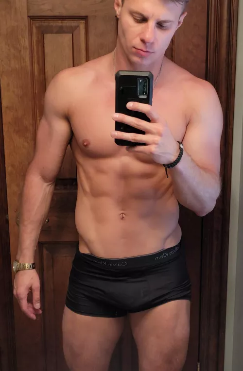 Care to do some cardio after our workout? Best we shower together too don't you think? by HopelessySensual