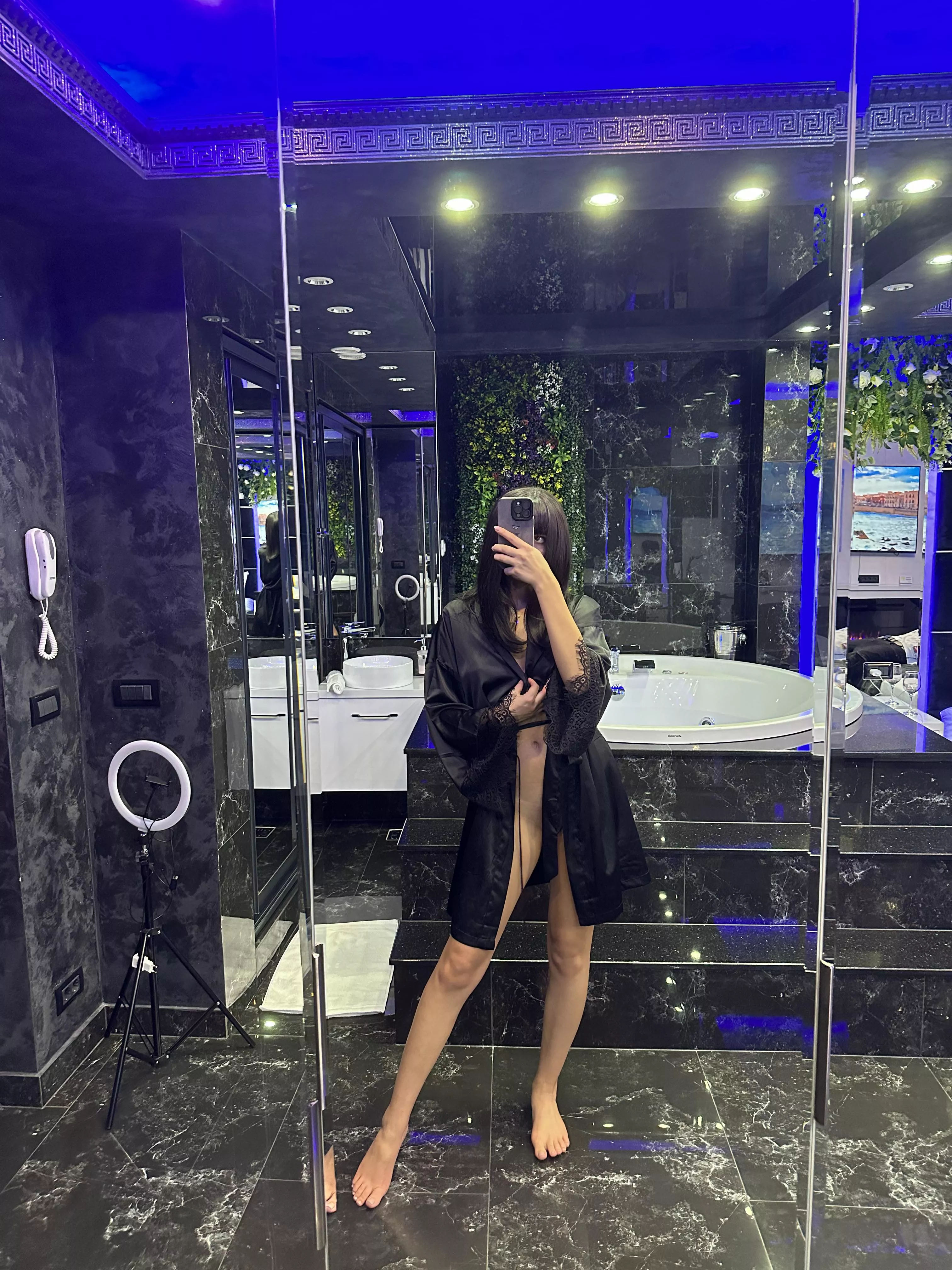 I hope I’m not the only one this horny around here posted by WonderfulTaxz