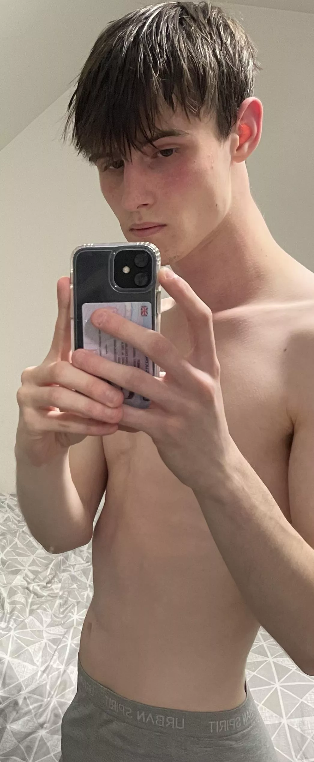 I should hit the gym 😅 posted by Gtxrizoyfgriyfoy