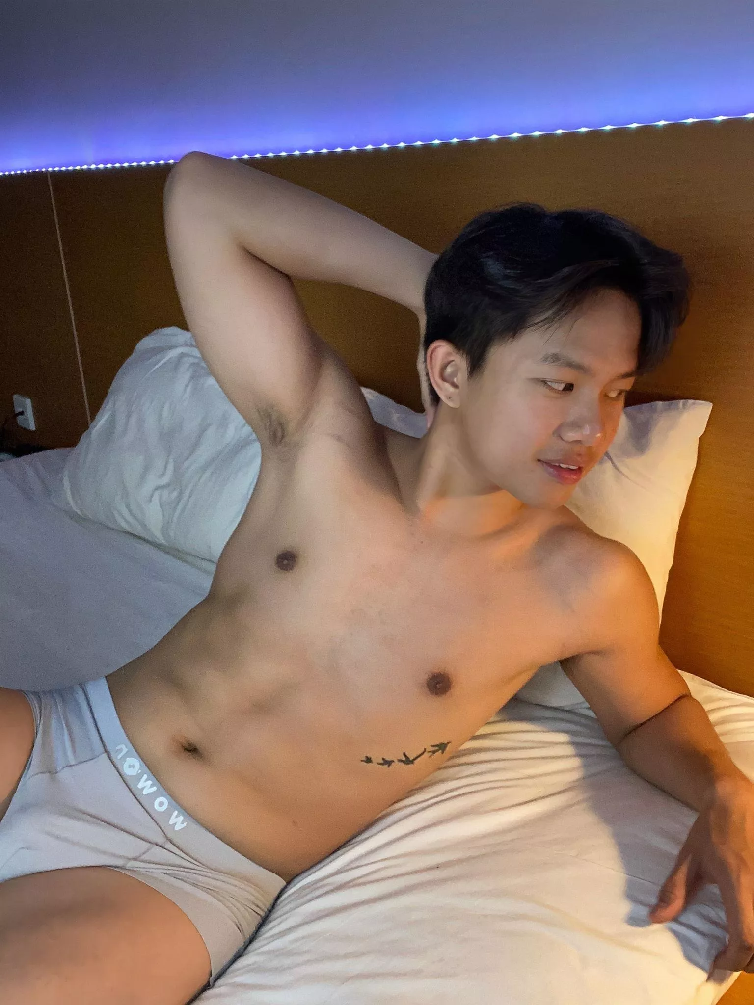 If you were here, I'd become hard without knowing it. posted by PenelopeOrozco