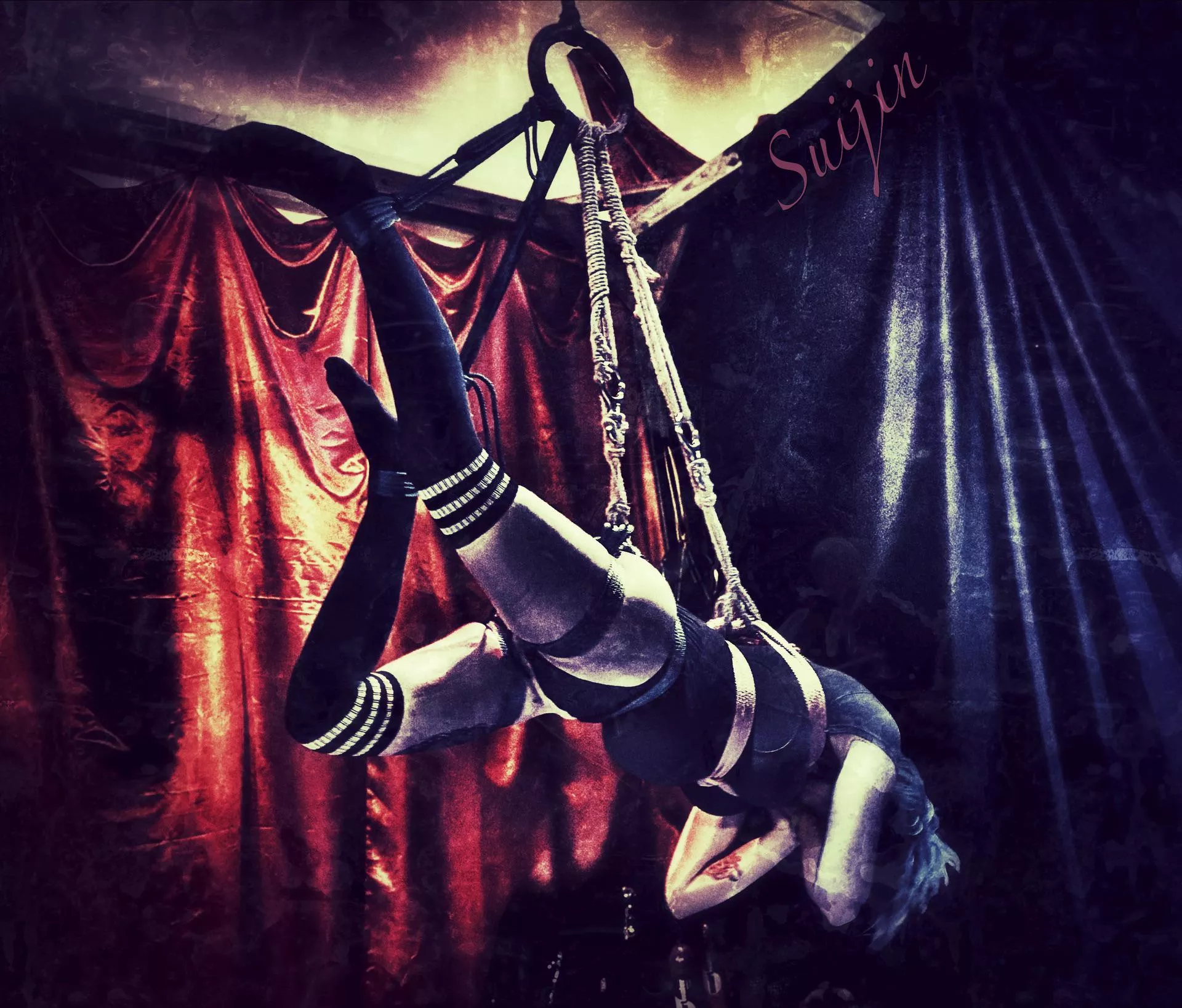 Into the Abyss… posted by ShibariSuijin