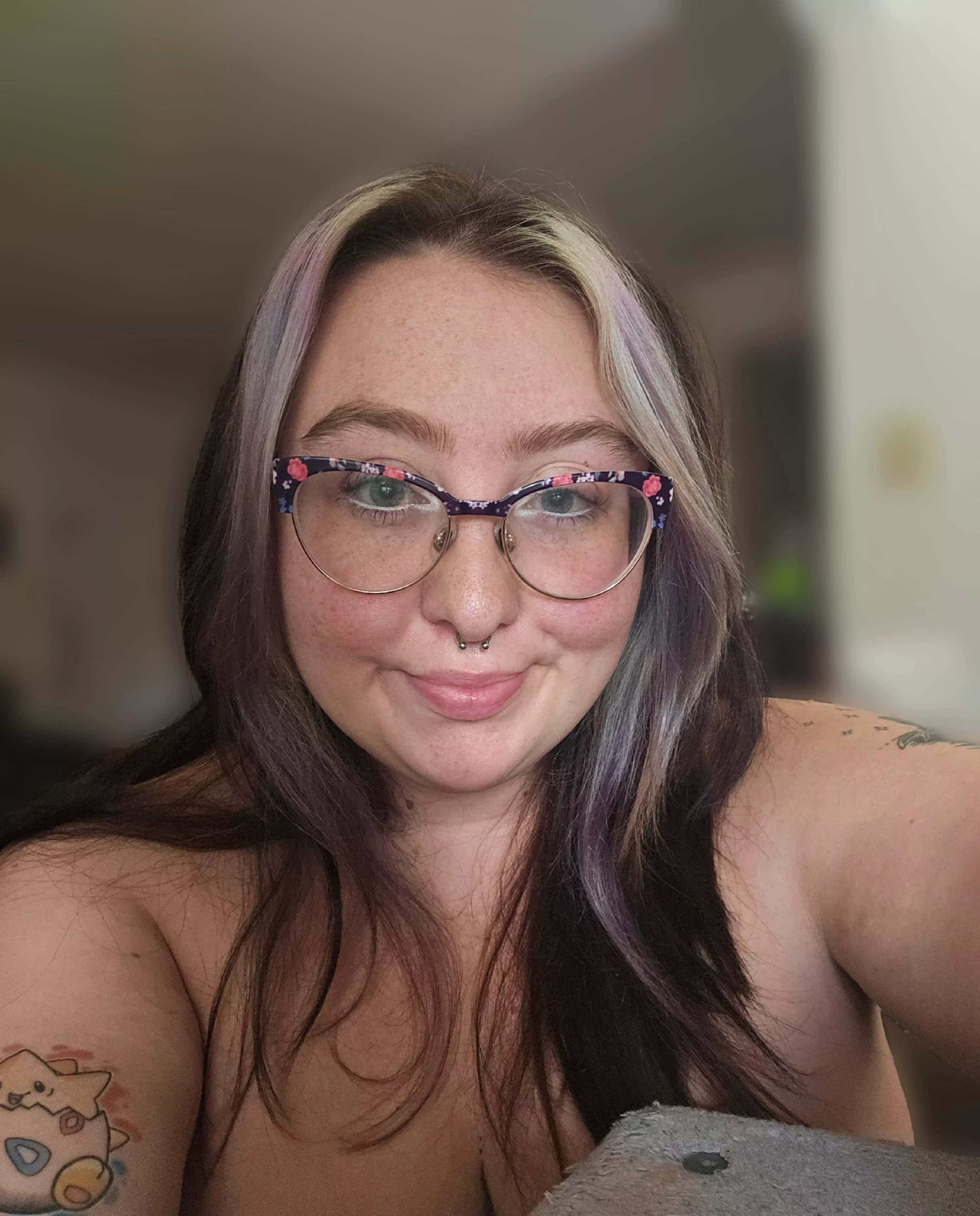 lil selfie from today 🫶💗 posted by sapphiremelonz