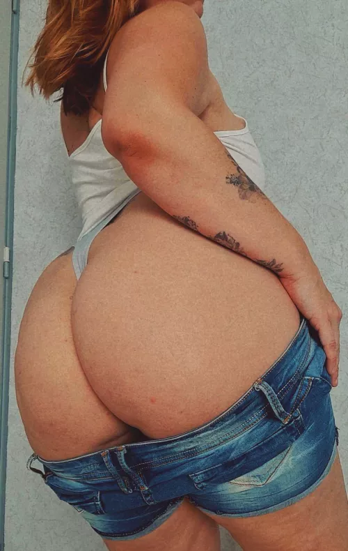 May I remove my shorts before you eat my ass? [F] by geekareen