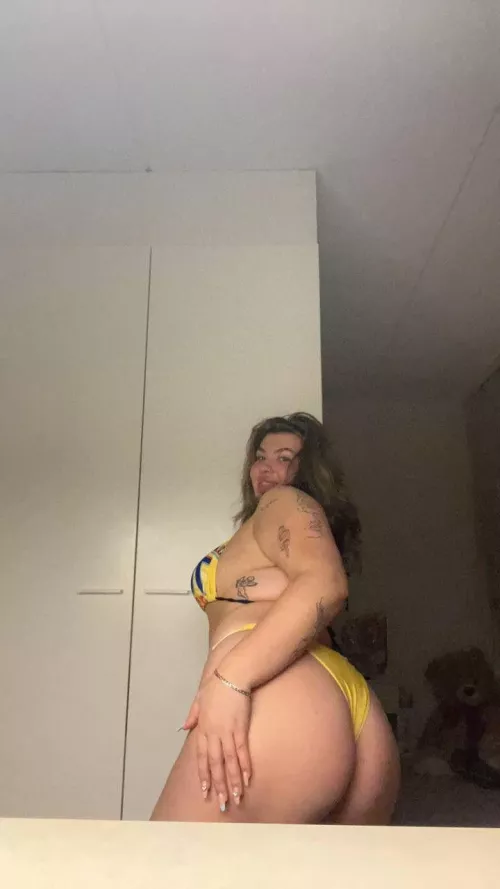 My tender and juicy booty is here for you by _Gavrilo_Princip_1