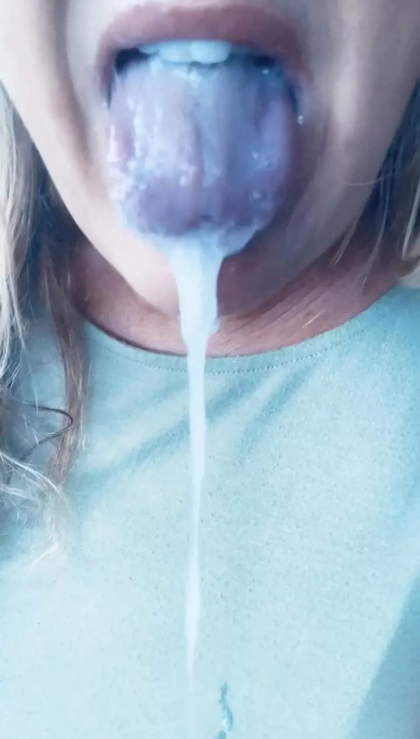 Nothing better on my tongue posted by SmashvilleOFMilf