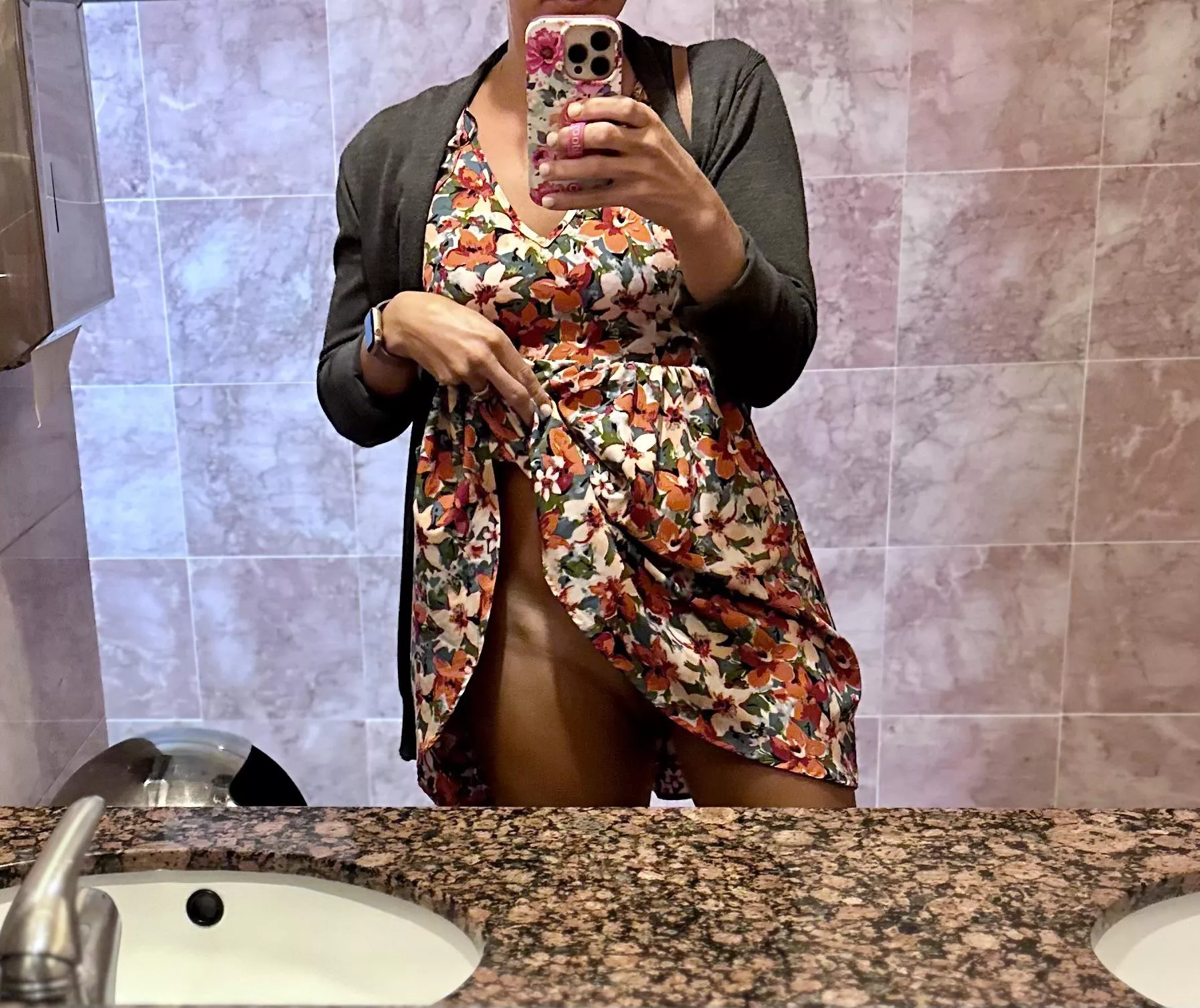 The best wives go without underwear posted by TeasingSandyxoxo