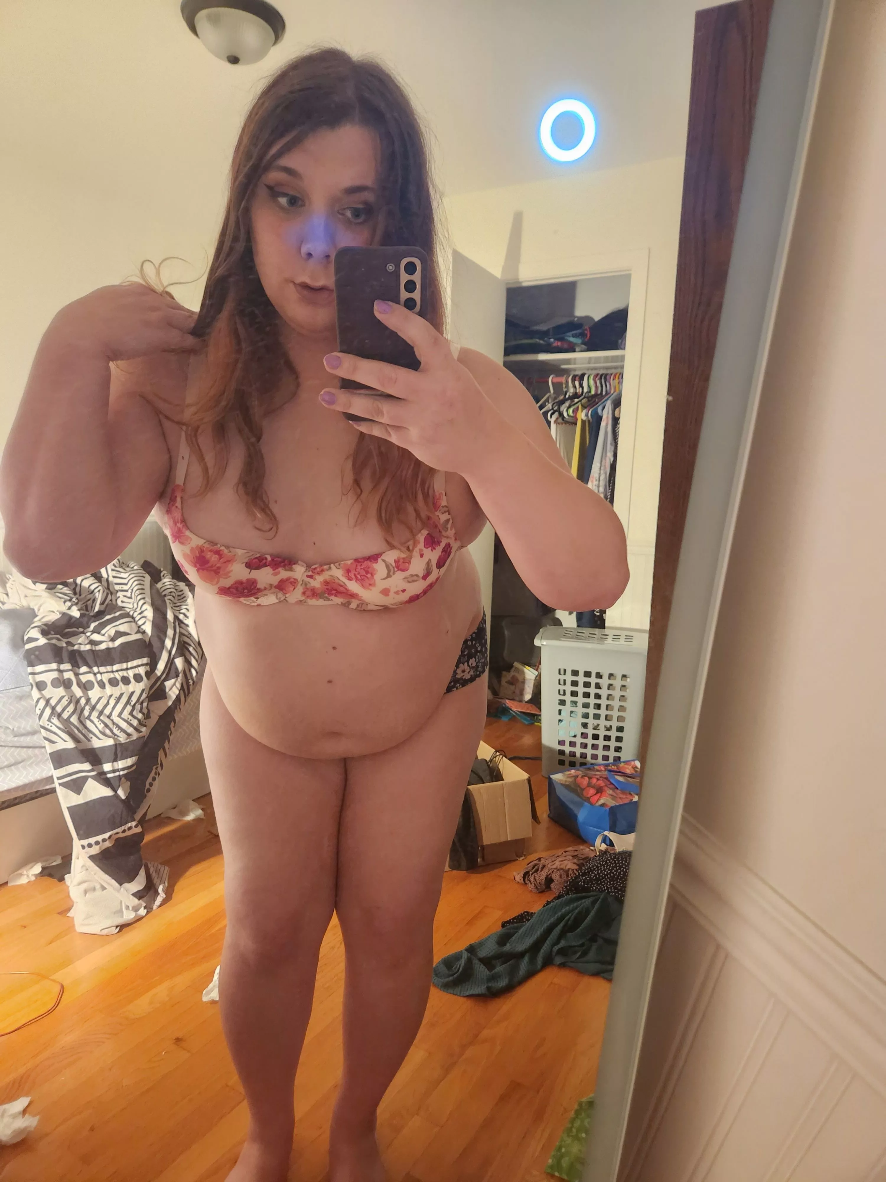 There must have been something wrong with my berries.. my nose is turning blue 🤔 posted by Ok_Marionberry_9118