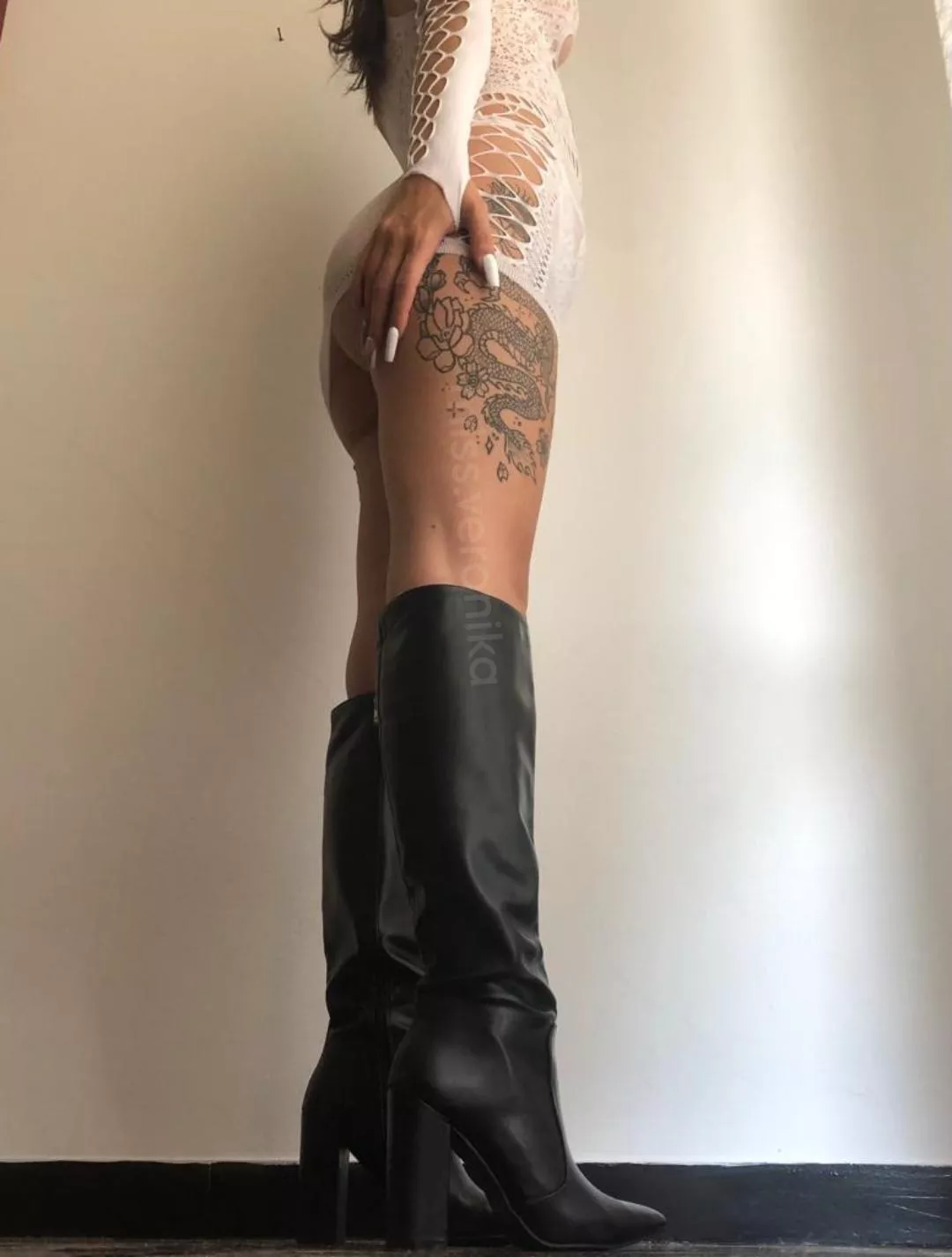 You deserve nothing but my sole posted by Miss_Veronika