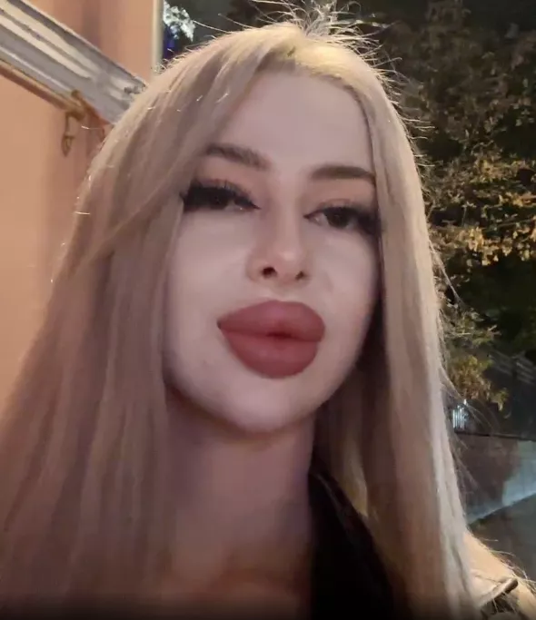 Beautiful posted by bimbol0ver