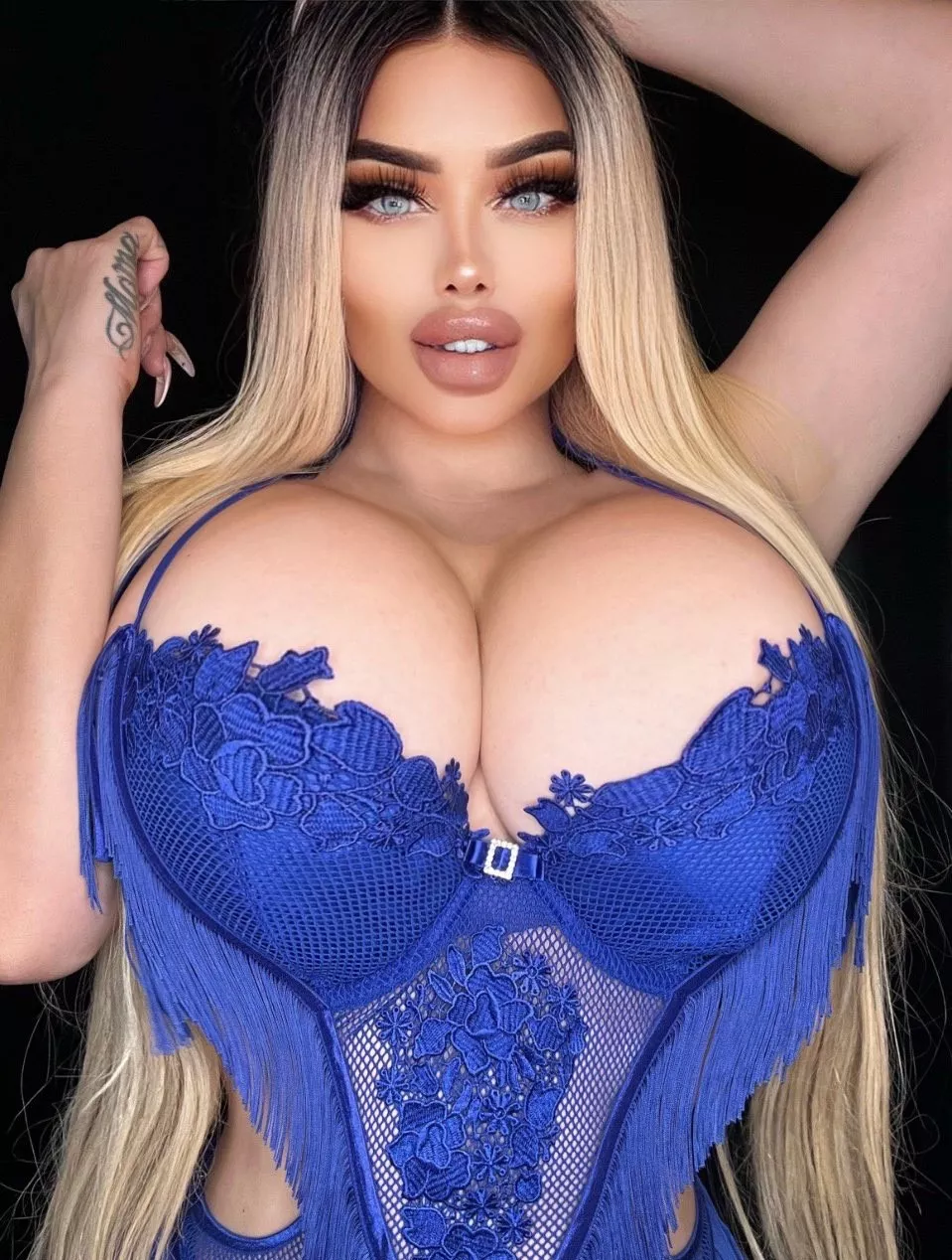 Bibi in blue 💙 posted by NewBimboSimp
