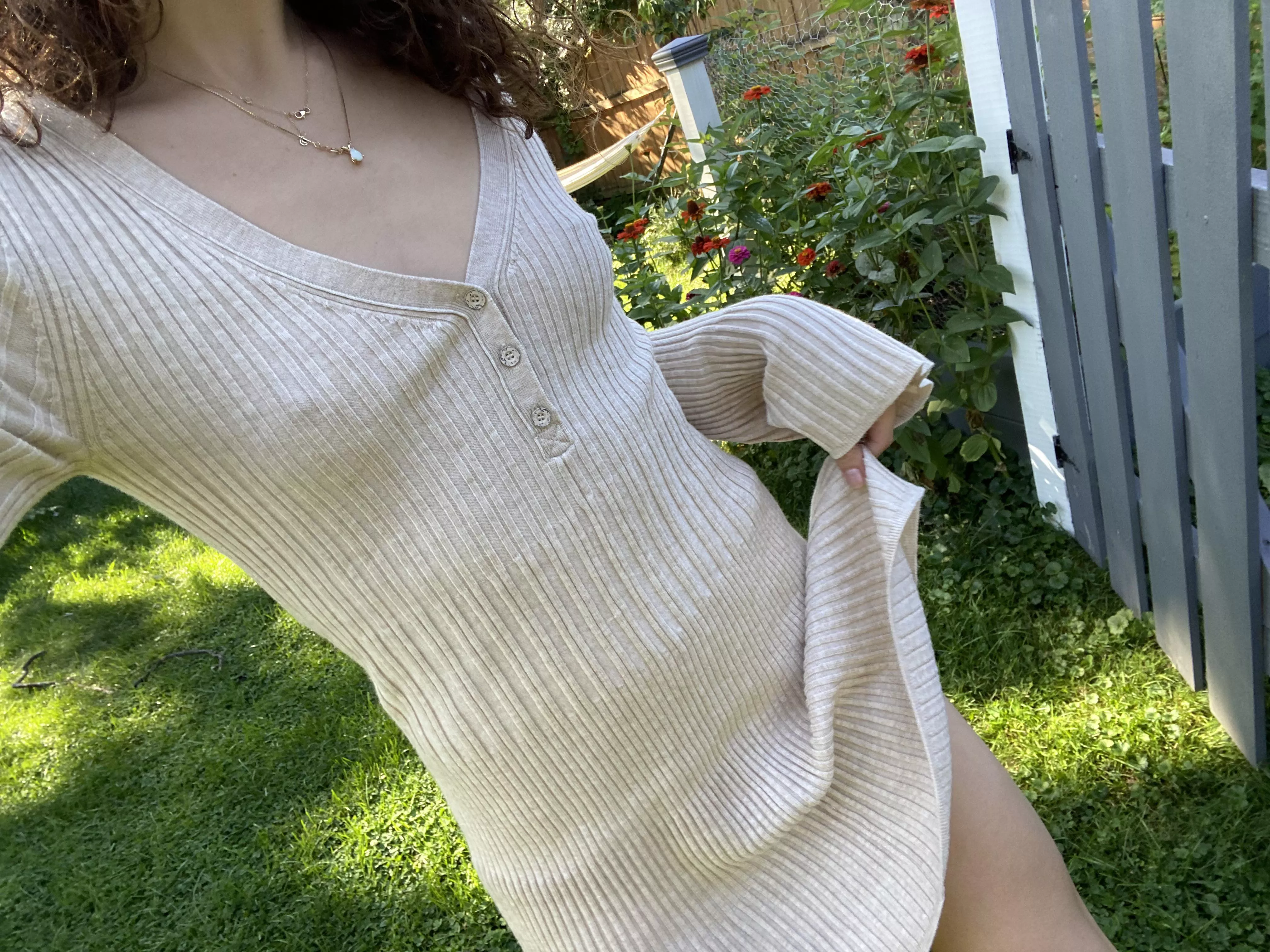 Braless lil fall dress on my way to the farmers market hehe :) posted by realbarefootbabe