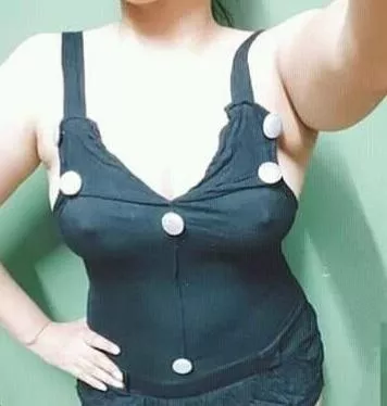 Braless selfie!:) posted by chaitralikaur2