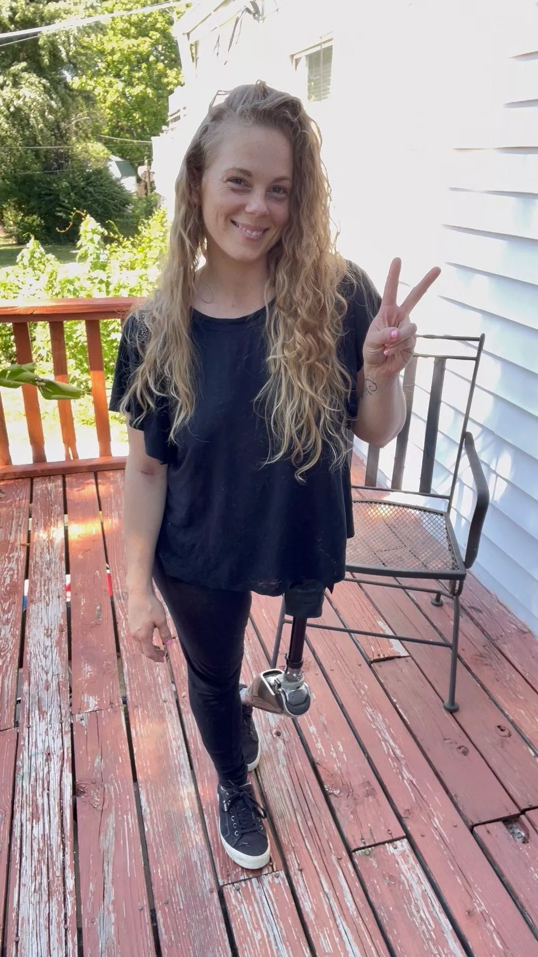 Bringing positivity wherever I go [F] posted by Amputeelove