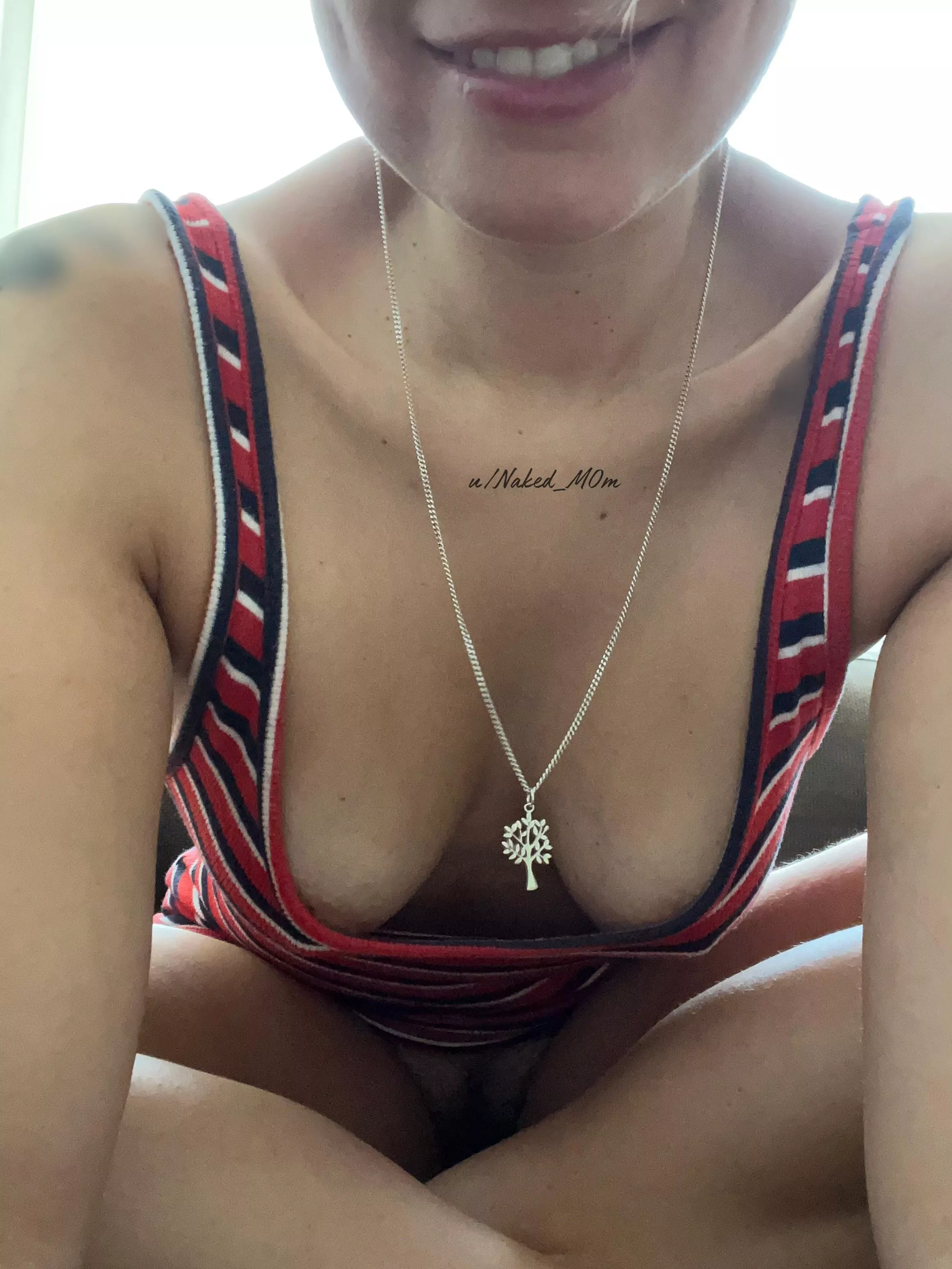 Can you keep imagining things? posted by naked_m0m