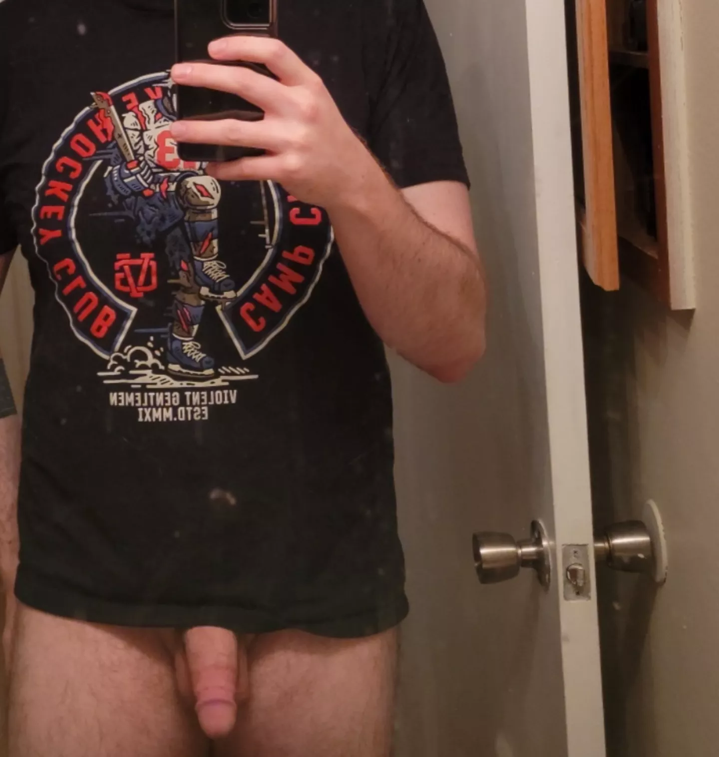 Friday afternoon vibes posted by isendresiena