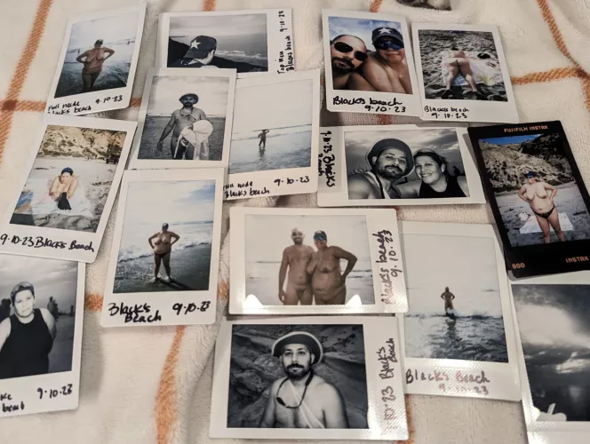 Fun Times with Poloroid Camera 📸 by MrIpomeaBatata