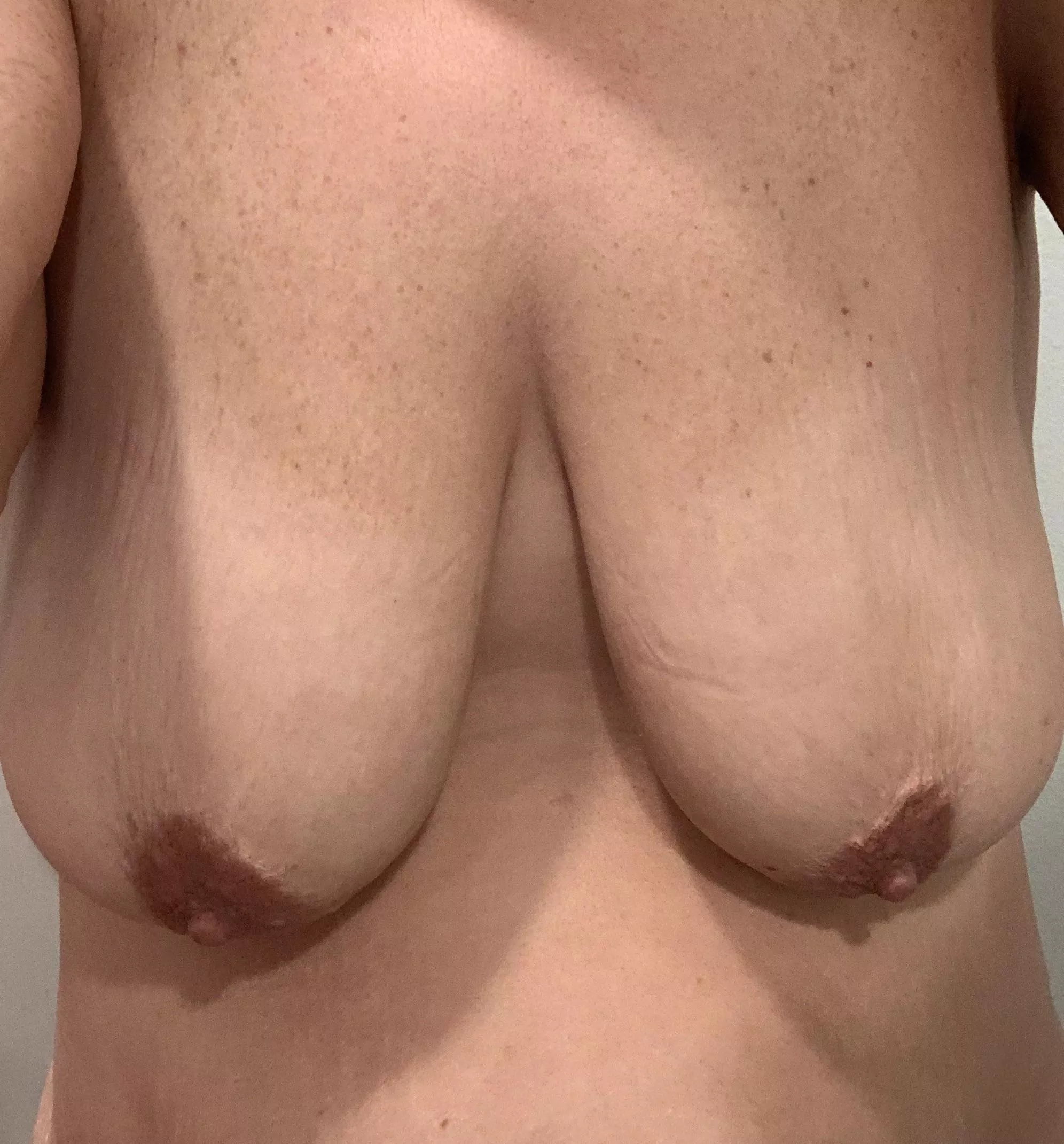 Hello from me and my saggy boobies posted by Icy_Resolution795