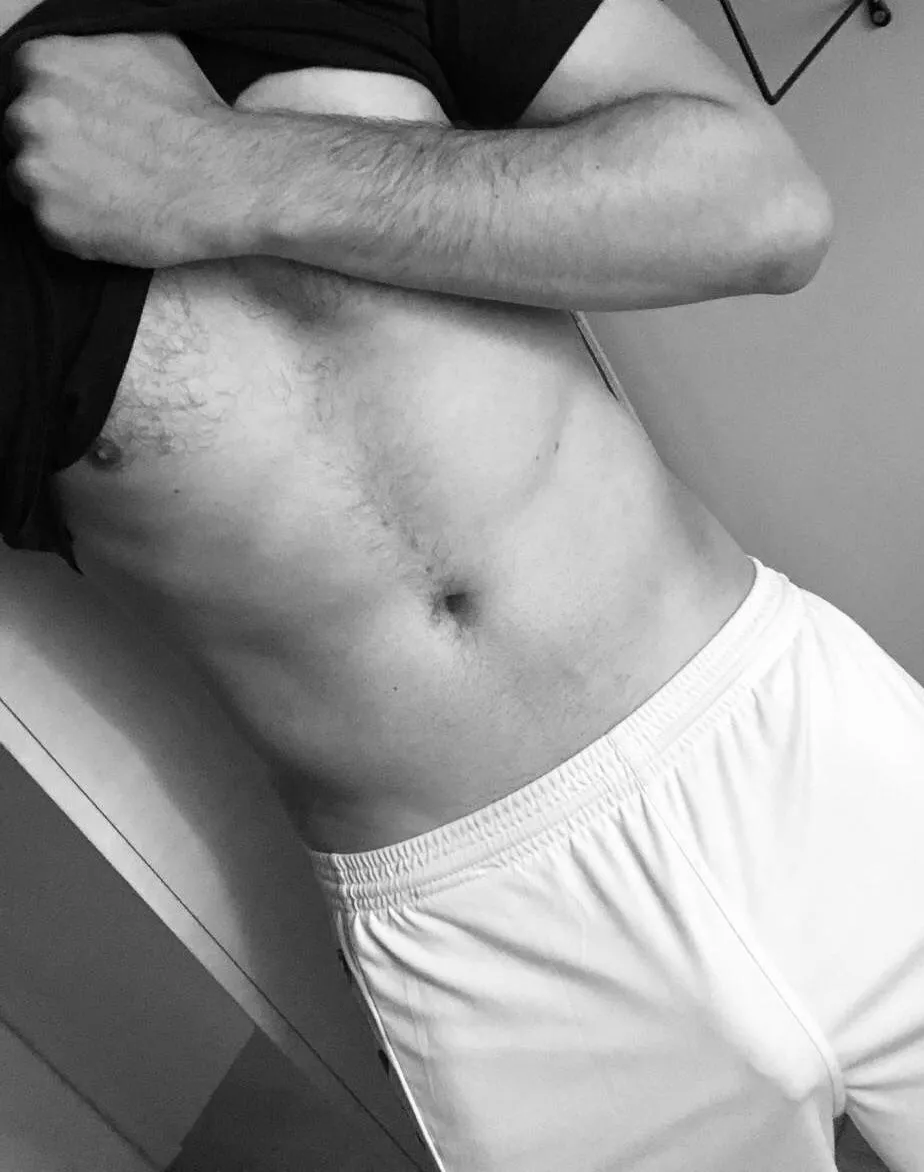 Hey there. What’s good?😇 posted by loewe_fotoo