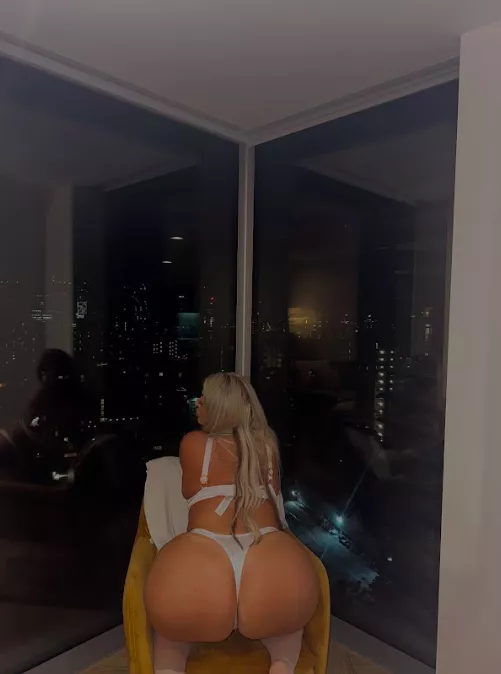 i hope you like the view as much as i did posted by SimilarBodybuilders