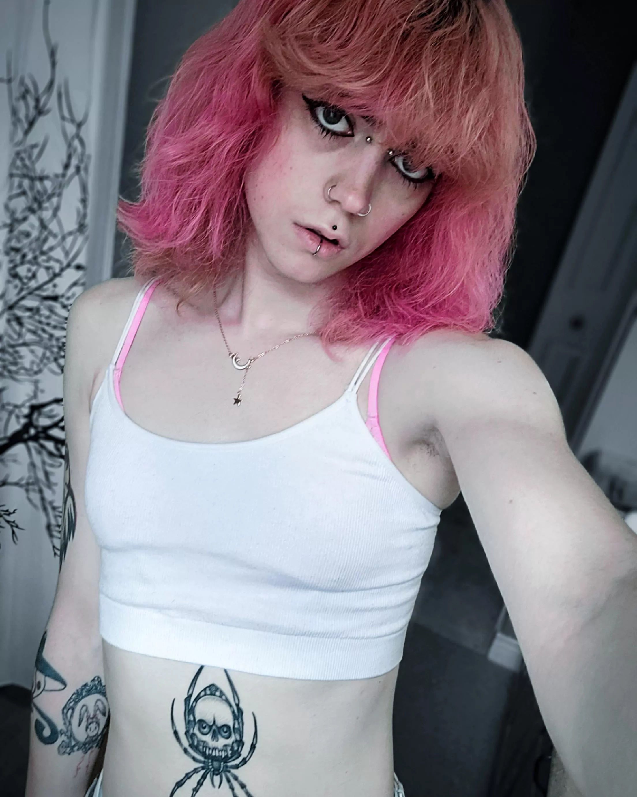 I'm getting a new tat today posted by porcelaineghxst