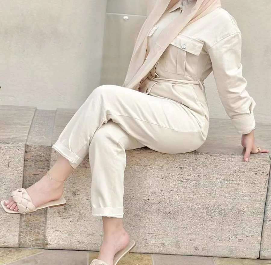 Is my sister hot im lebanese posted by nonamedkokii