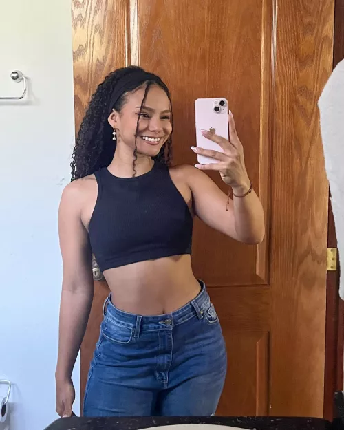 IUTR by ILoveSmilinggBack