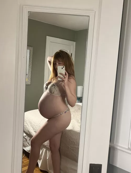 Just a mirror selfie to say hi by salemroseoriginal