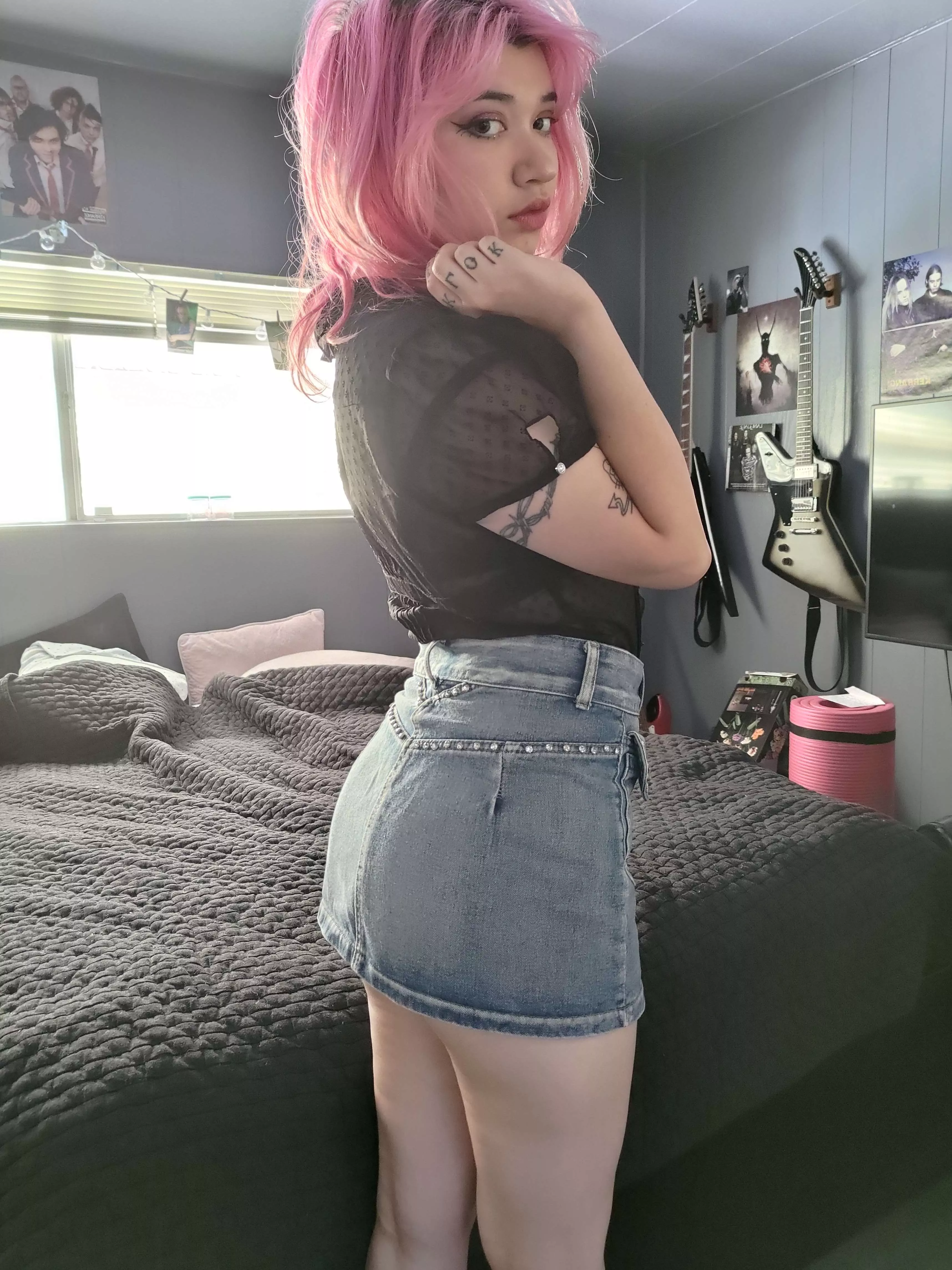 Peekaboo! Did i scare you :3 posted by RainbowValentine