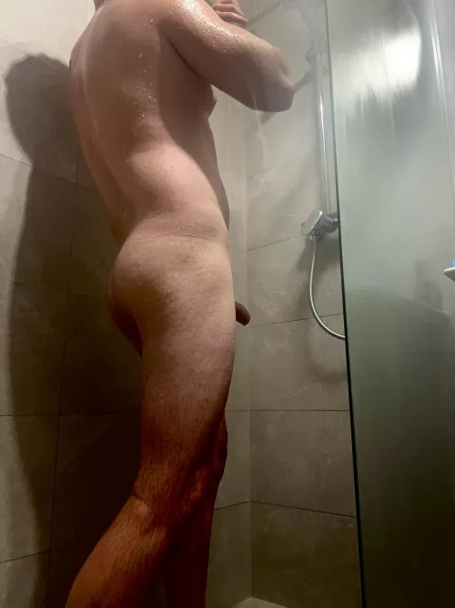 Post beach shower by melbsdude