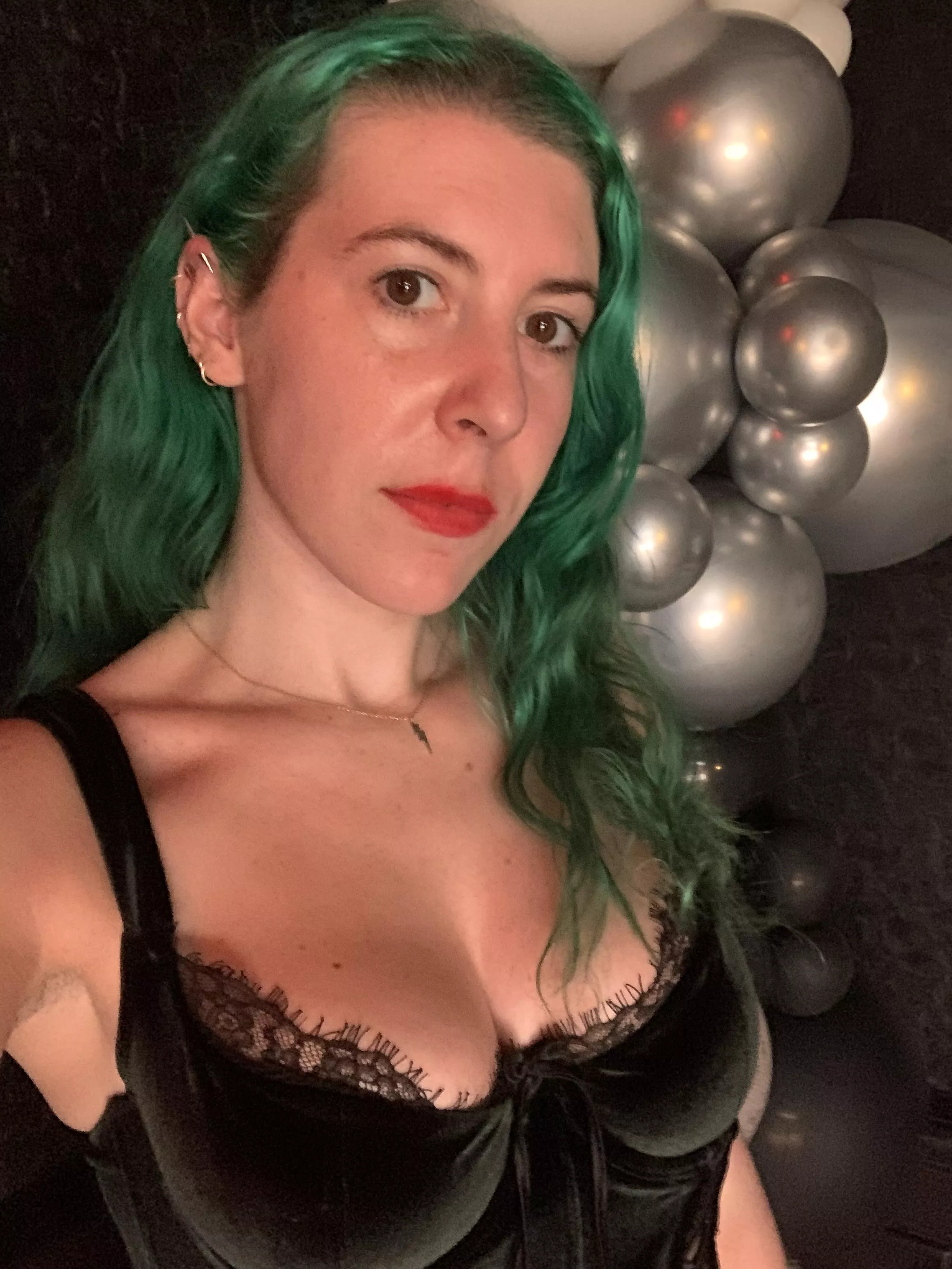 Silver cleavage posted by sirenskiss3