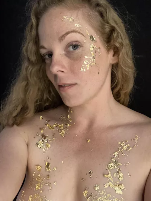 Waiting on your kisses by Amputeelove