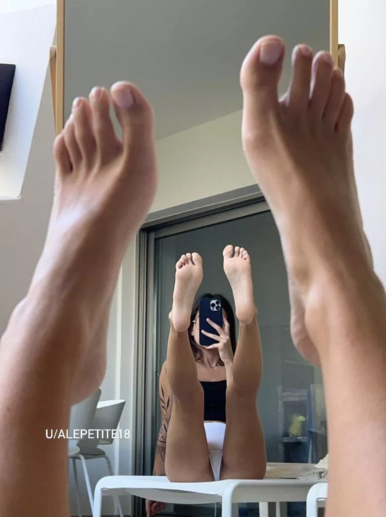 which pov do u prefer? posted by alepetite18